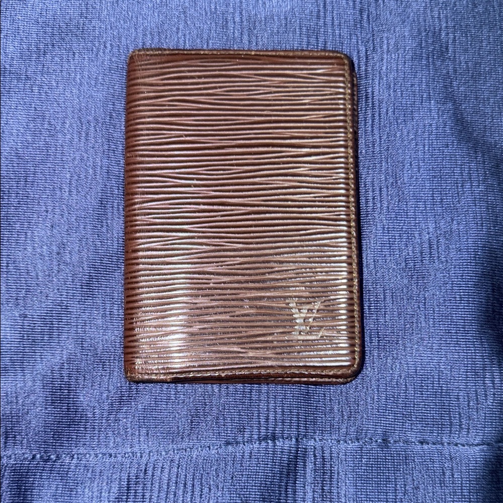 Louis Vuitton Brown Epi Leather Men's Card Holder
